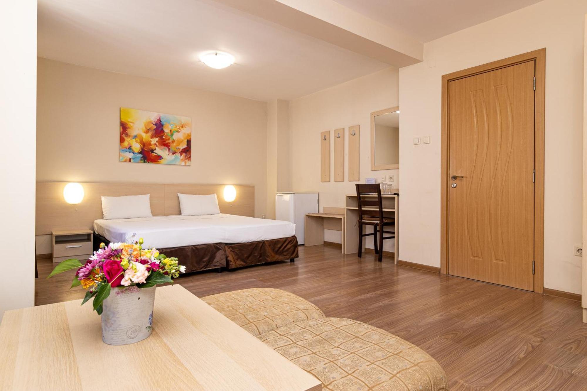 Family Hotel Madrid صوفيا المظهر الخارجي الصورة