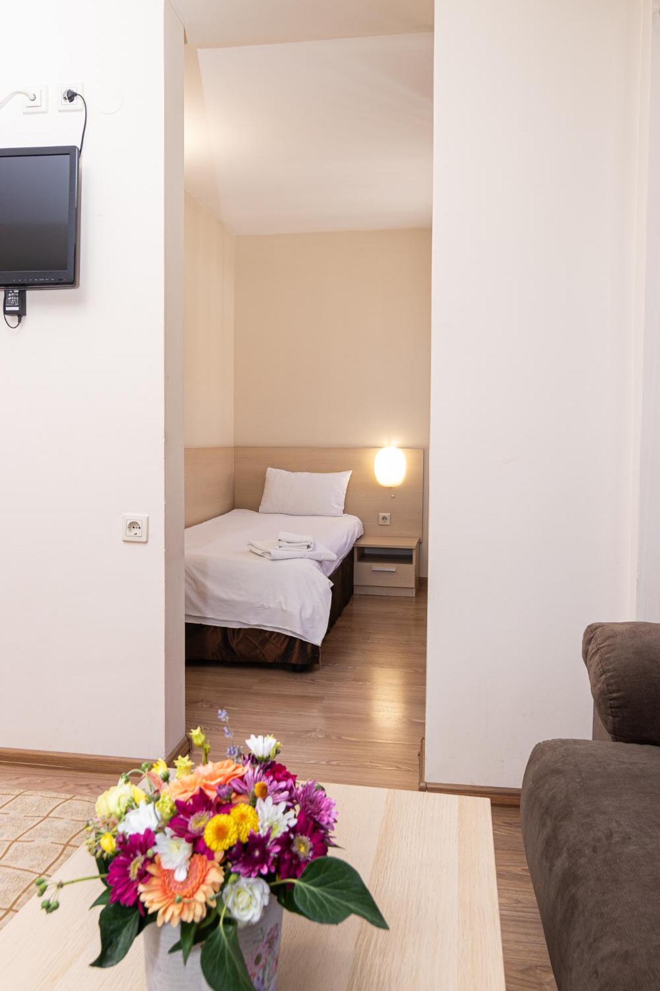 Family Hotel Madrid صوفيا المظهر الخارجي الصورة